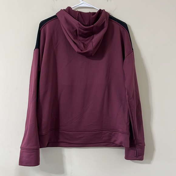 Under Armour Burgundy Performance Mesh Detail Pullover Hoodie Size Large - Picture 9 of 9